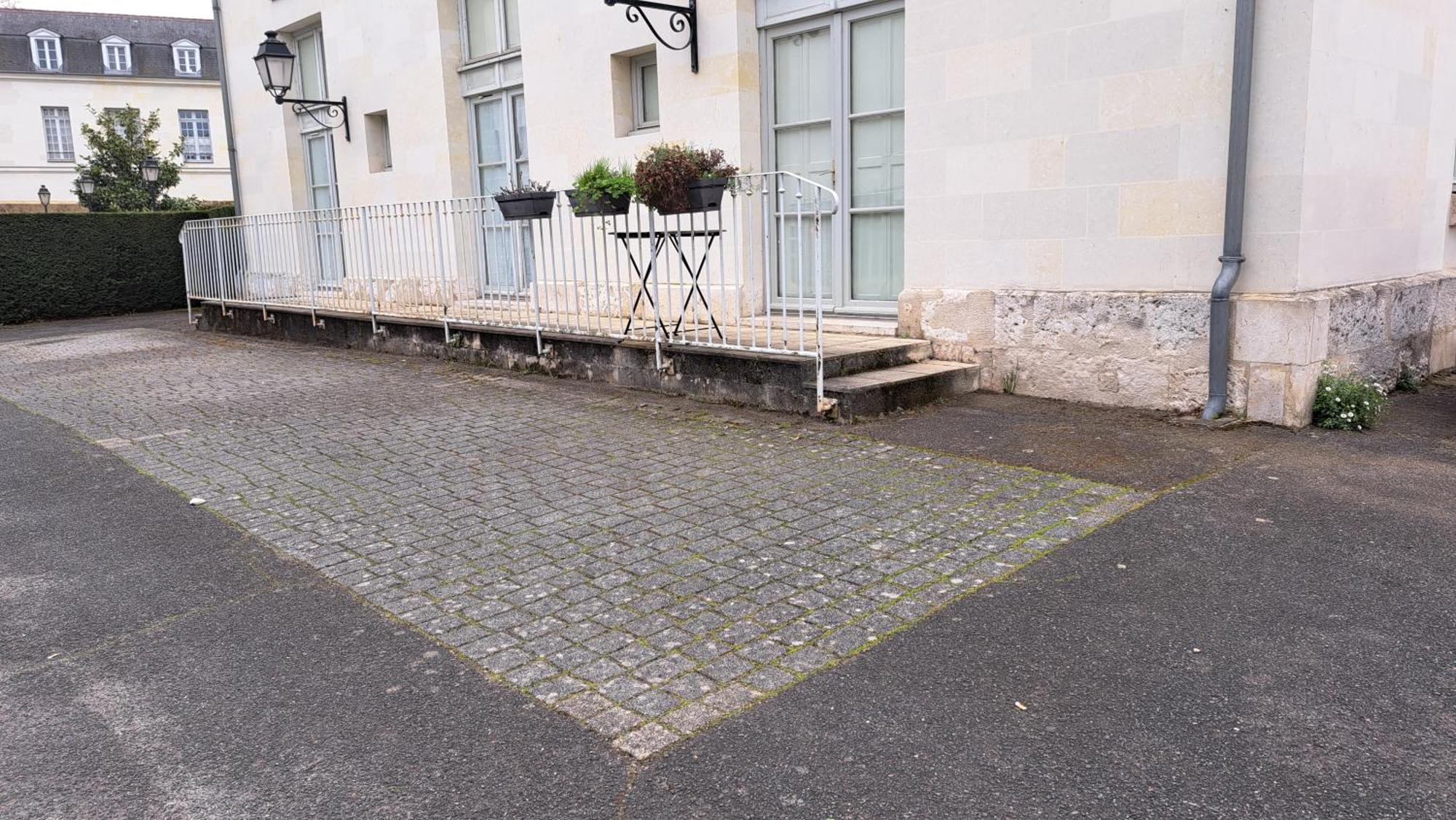 Duplex Quartier Cathedrale Parking Prive Apartment Tours Bagian luar foto